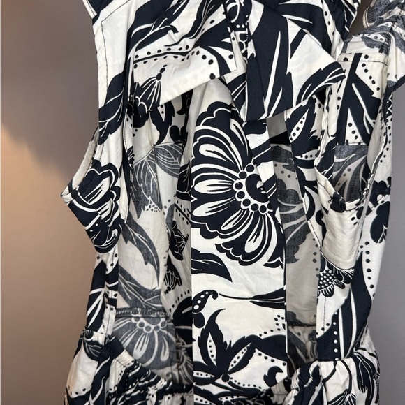 WeWoreWhat Ruffle Strap Open-Back Mini Dress | Black & White Floral | XS - Picture 2 of 5